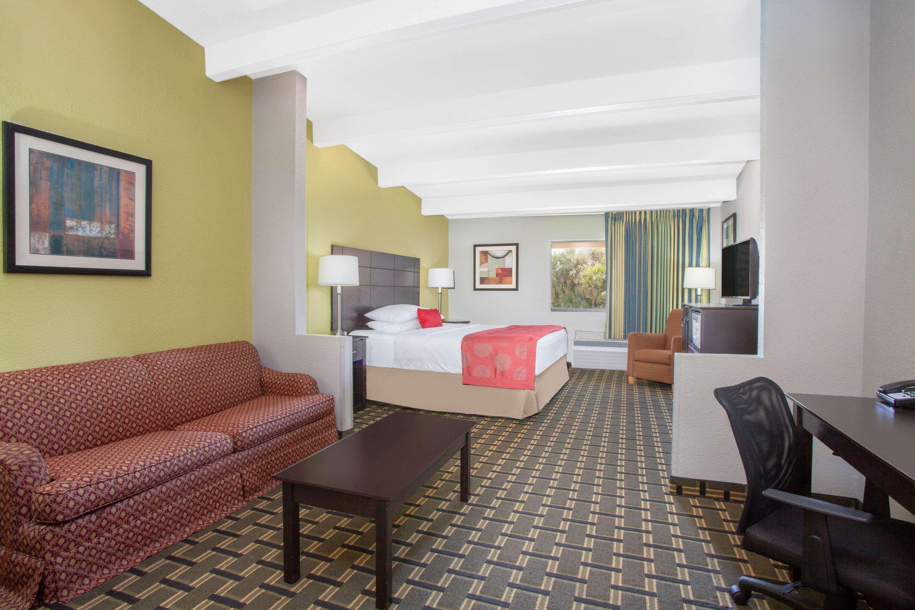 Ramada By Wyndham Davenport Orlando South Hotell Eksteriør bilde