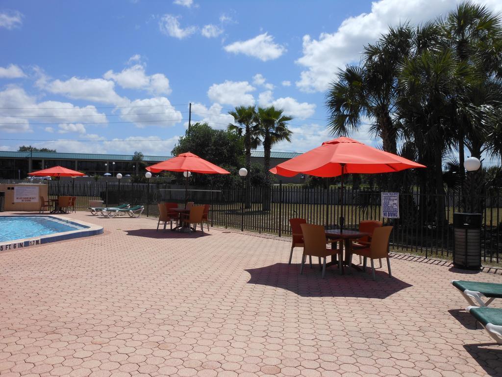 Ramada By Wyndham Davenport Orlando South Hotell Eksteriør bilde